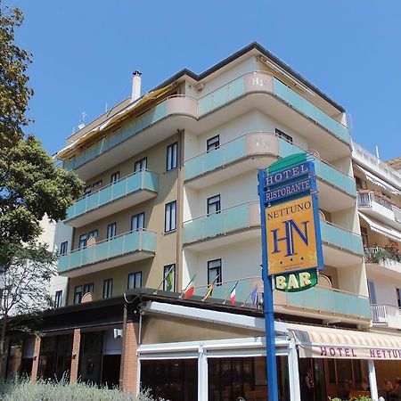 Hotel Nettuno Соттомарина Экстерьер фото
